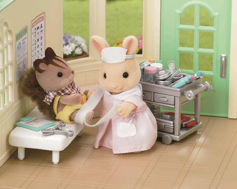 EPOCH Sylvanian Families Shops longing Nurse Set H-13 - Image 5