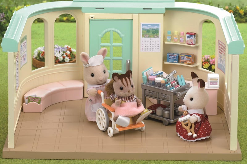 EPOCH Sylvanian Families Shops longing Nurse Set H-13 - Image 4