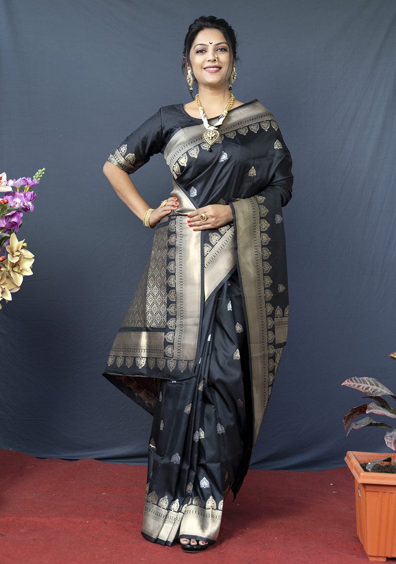 AMIRAT Women's Banarasi Silk Saree With Golden Zari Woven With Blouse Piece (Black) - Image 3