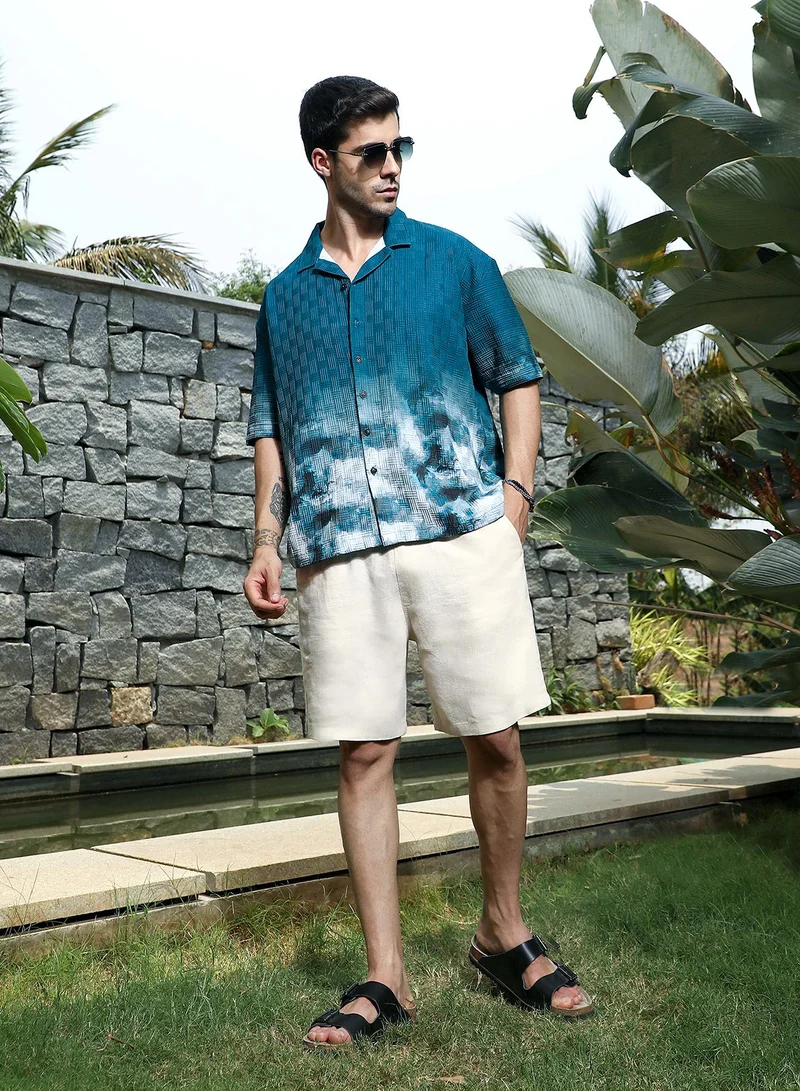 Campus Sutra Campus Sutra Men's Teal Green Abstract-Ombre Oversized Shirt For Casual Wear | Spread Collar | Short Regular Sleeves | Button Closure | Oversized Shirt Crafted With Comfort Fit For Everyday Wear