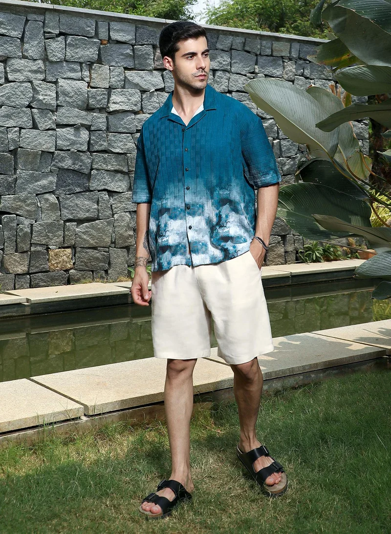 Campus Sutra Campus Sutra Men's Teal Green Abstract-Ombre Oversized Shirt For Casual Wear | Spread Collar | Short Regular Sleeves | Button Closure | Oversized Shirt Crafted With Comfort Fit For Everyday Wear