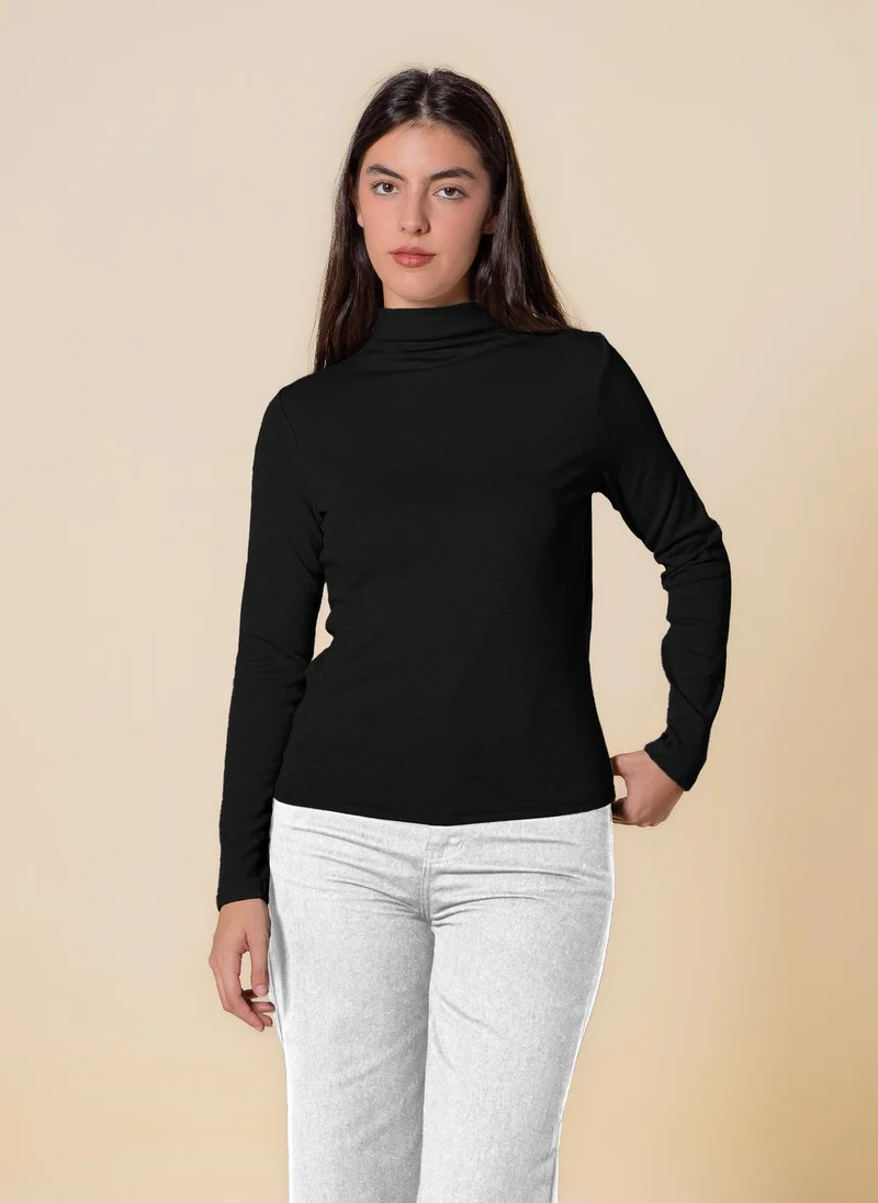 SHAPES FINE KNIT HIGH NECK TOP