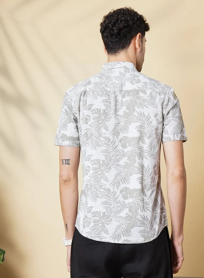 شركة المرآب الهندية Men Slim Fit Tropical Full Sleeves Cutaway Collar Casual Shirt
