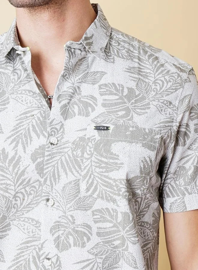 شركة المرآب الهندية Men Slim Fit Tropical Full Sleeves Cutaway Collar Casual Shirt