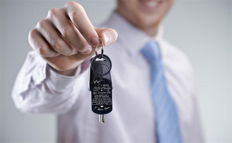 X spring Elegant Black Keychain for Boyfriend with Heart Charm - Meaningful Gift for Him - Image 2