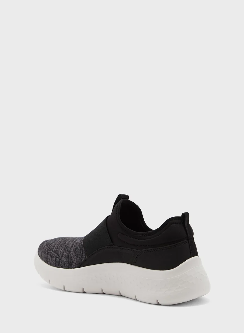 SKECHERS Go Walk Flex