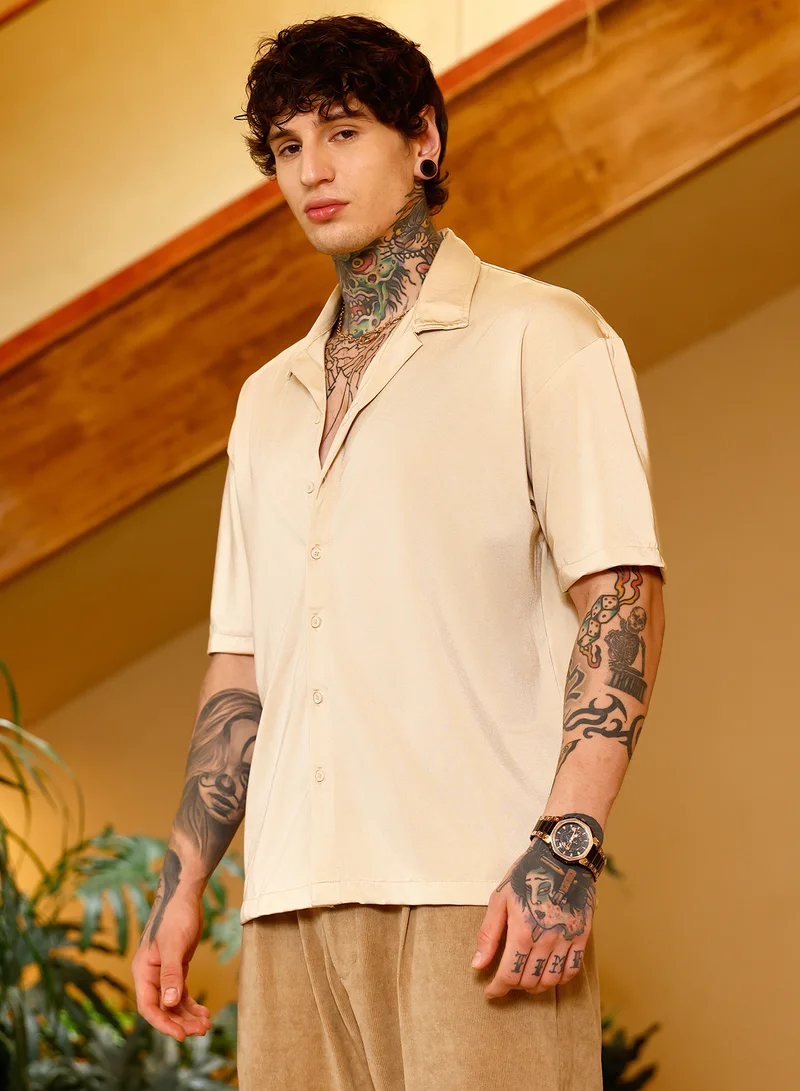 Campus Sutra Campus Sutra Men Satin Resort Oversized Shirt | Cuban Collar Short Regular Sleeves | Button Closure Straight Hem | Solid Plain | Woven Fabric For Casual & Daily Wear | Champayne Gold