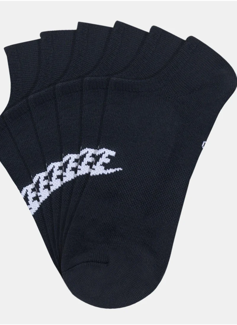 Nike Sportswear Everyday Essential Socks