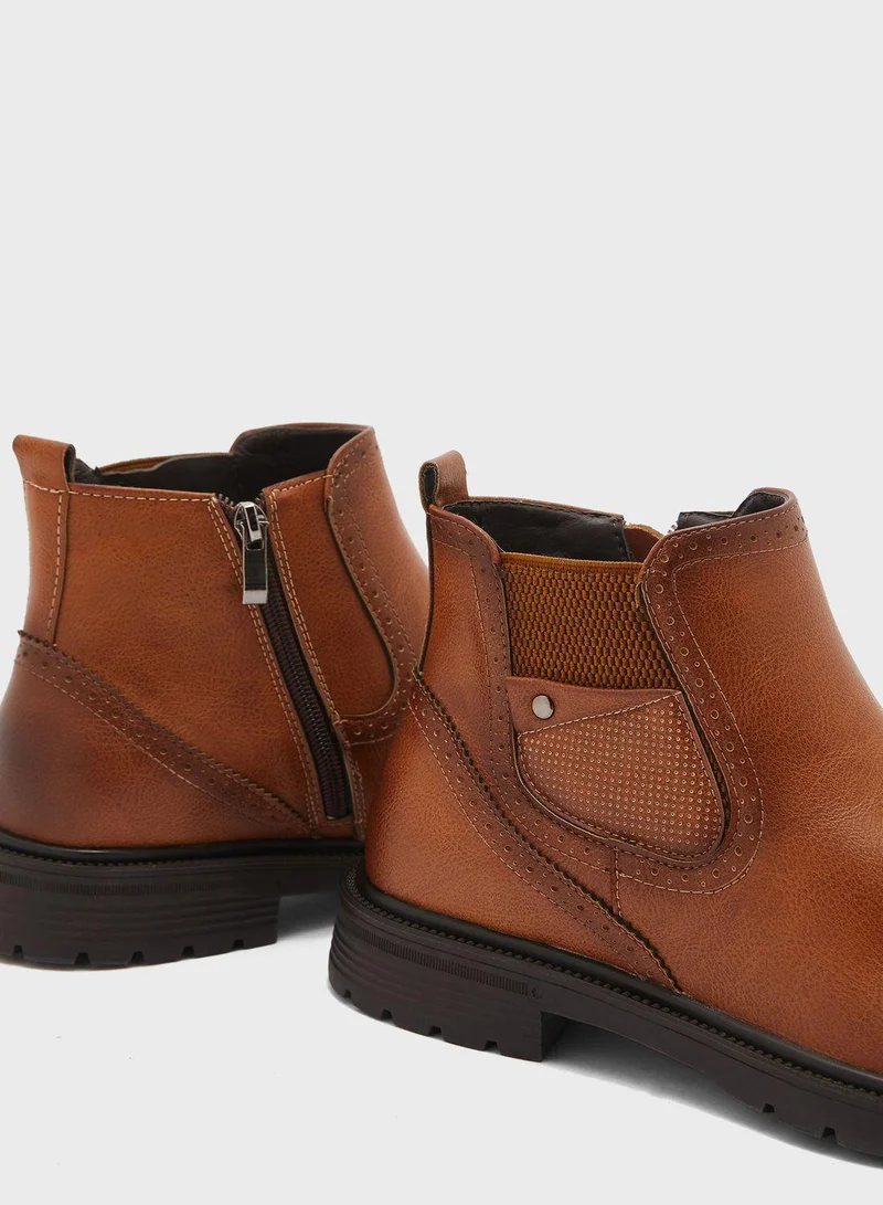 Robert Wood Pull On Boots