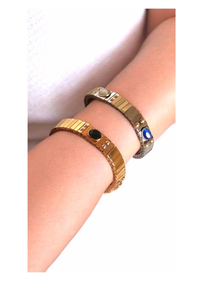 سوارين قابلين للتمدد يناسب جميع مقاسات اليد - Image 1