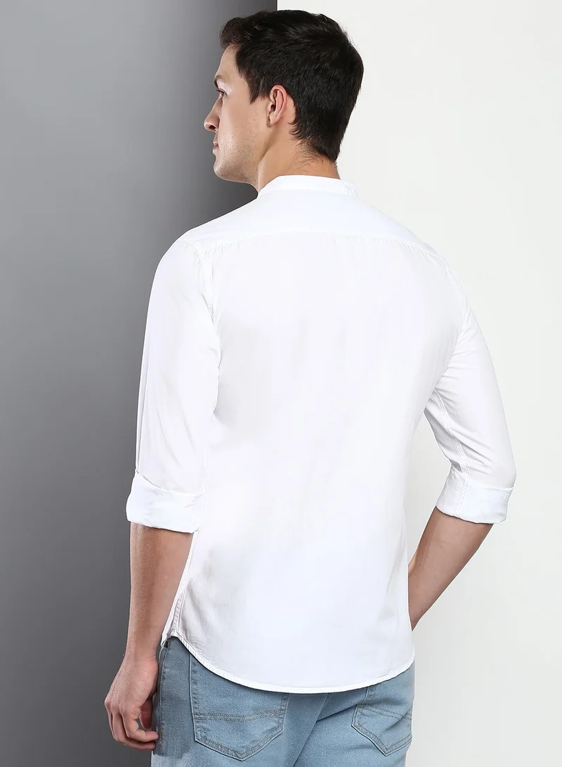 Dennis Lingo Men's White Slim Fit Casual Spread Shirt