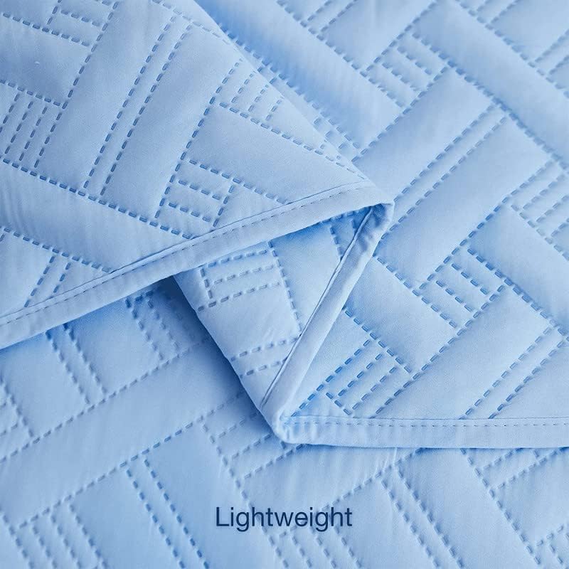 BSB HOME 100% Microfiber Ultrasonic 280 Tc Printed King Size Quilted Bed Cover/Bedspread/Bedding Set with 2 Pillow Covers, (Luxury, Light Blue or Aqua, 7.5ft X 8ft Inches, 254X228 cm) - Image 4