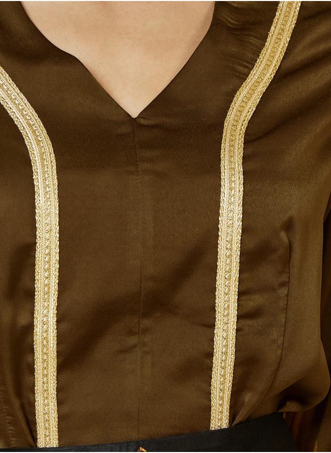 Styli - Embellished Belted Contrast Detail Kaftan - Image 1
