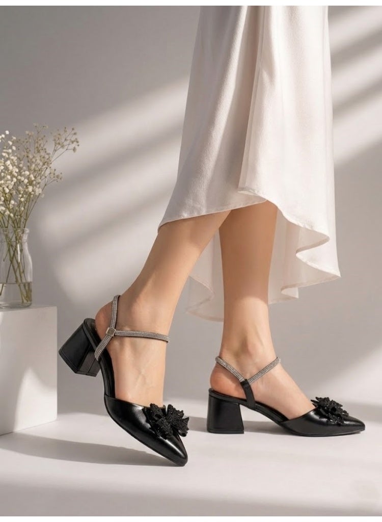 لايف ستيلاش  أحذية كعب متوسط جلد لامع مع فيونكه F-618 - أسود - Image 3