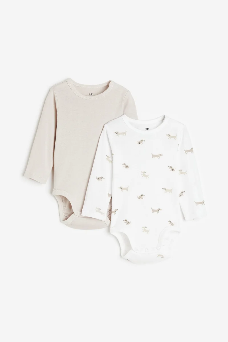 اتش اند ام بلوزة من الجيرسيه بقصة عادية