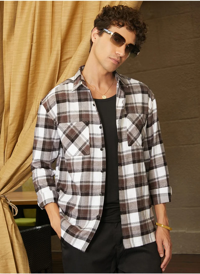 كامبوس سوترا Men's Daisy White & Chocolate Brown Checkered Utility Shacket