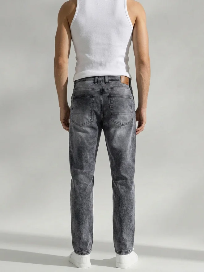 Styli  Men Black Loose Fit Washed Jeans for Men | Best Price UAE