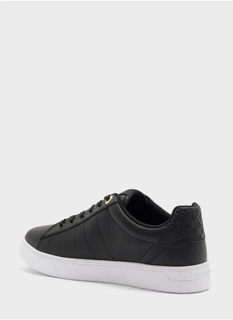 TOMMY HILFIGER Lace Up Low Top Sneakers