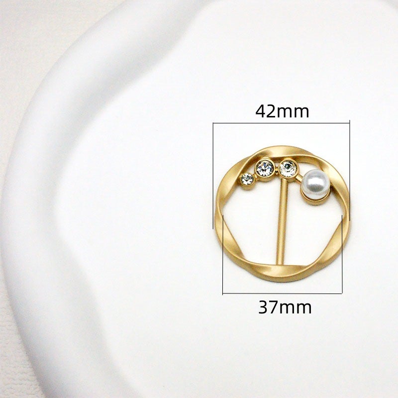 Korean Multifunctional Scarf Buckle with Pearls and Rhinestones Y012 Pearl Japanese buckle (gold) 