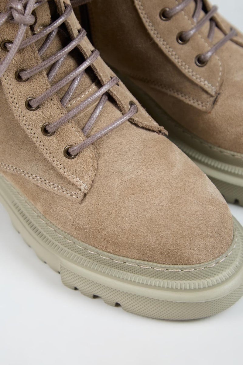 Manijero (Dilzar) Women's Leather Lace-Up Inside Zippered Mink Boots  - Image 3