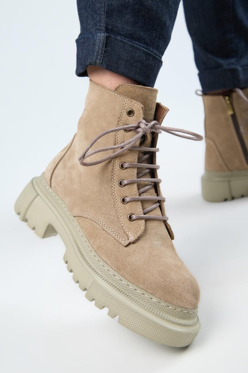Manijero (Dilzar) Women's Leather Lace-Up Inside Zippered Mink Boots  - Image 4