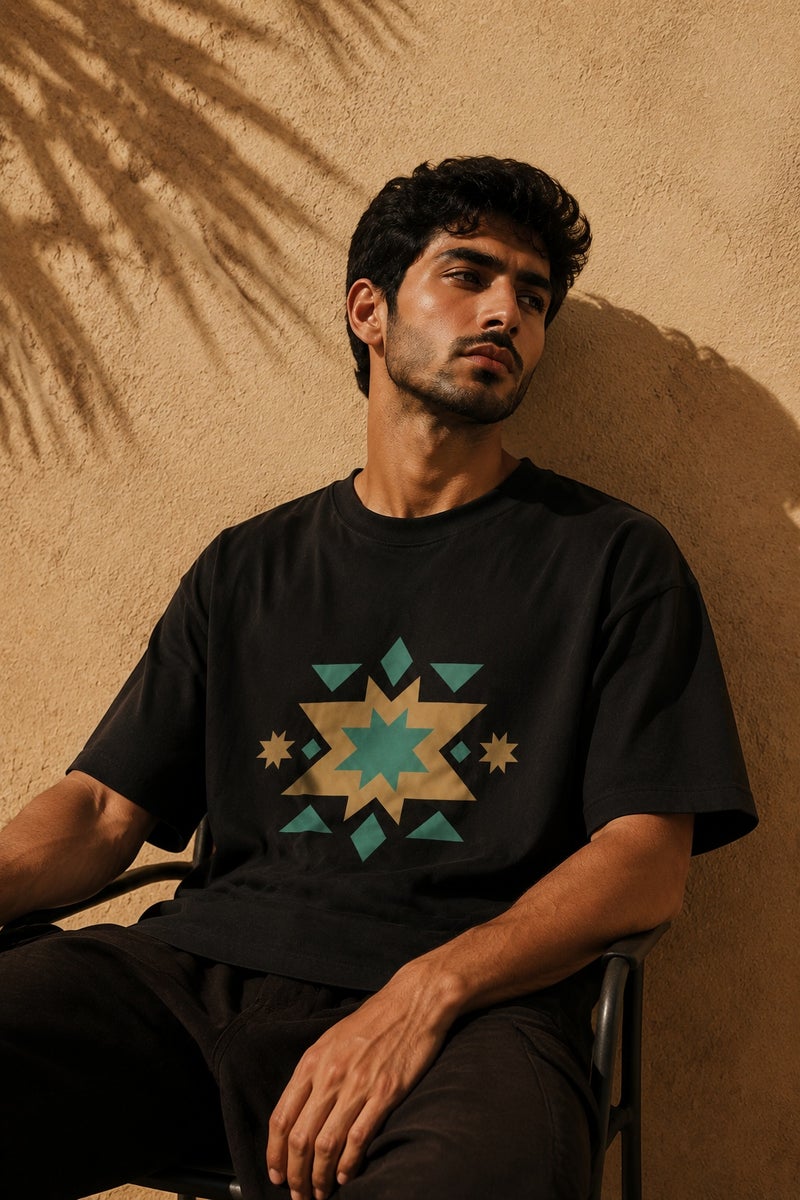 Men's Oversized Black Geometric Star Print T-Shirt Casual Short Sleeve Crew Neck Streetwear Tee - Image 4