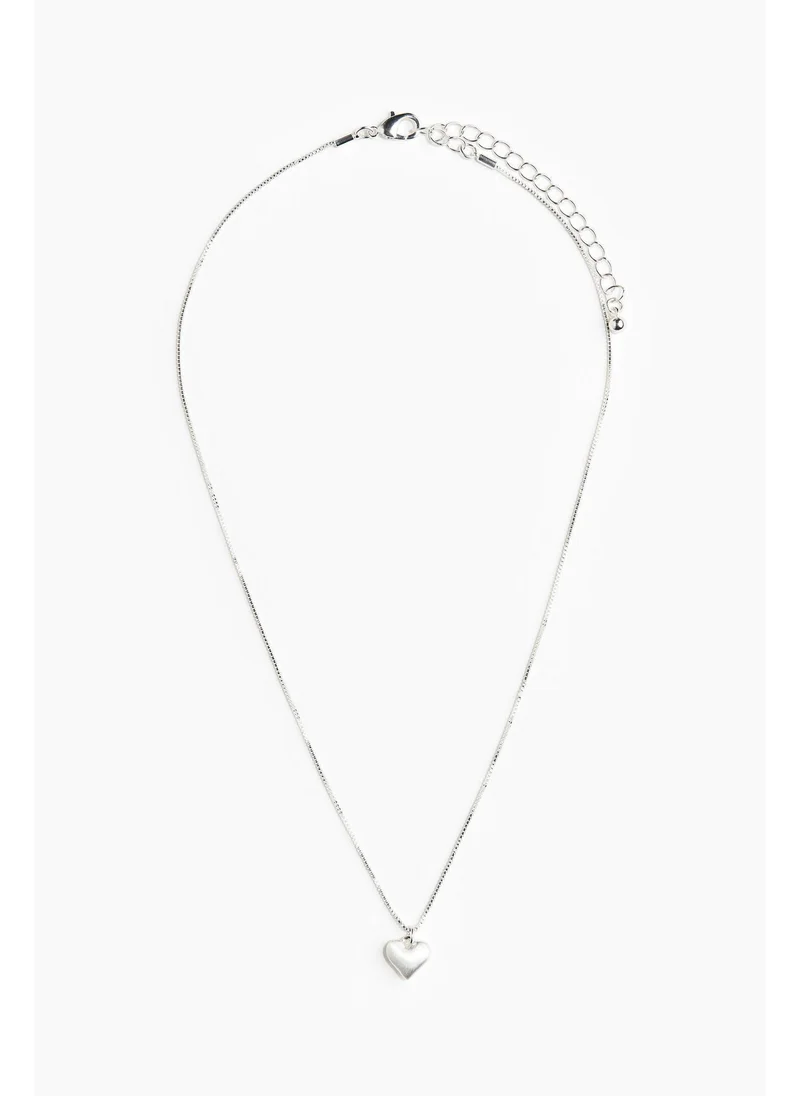 H&M Heart-pendant necklace