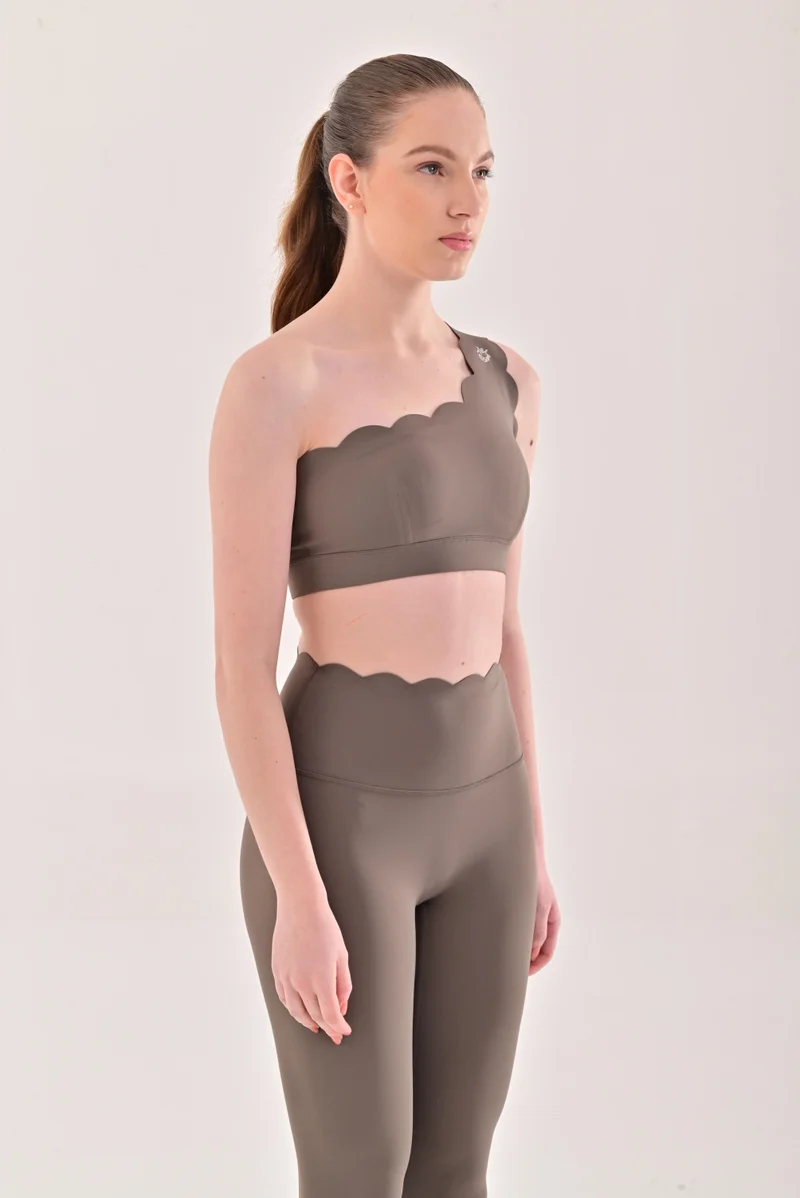 ESSO5 Scalloped One Shoulder Sports Bra