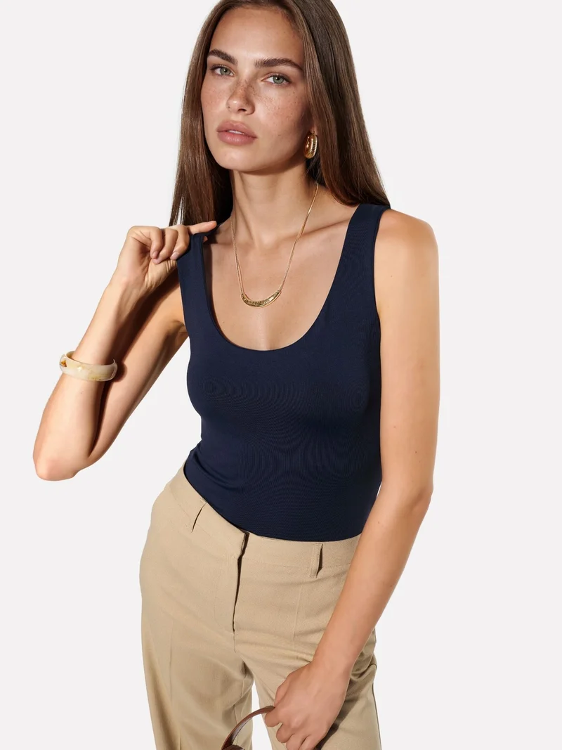 بوسيم BUSEM U Collar Knitted Cami Top