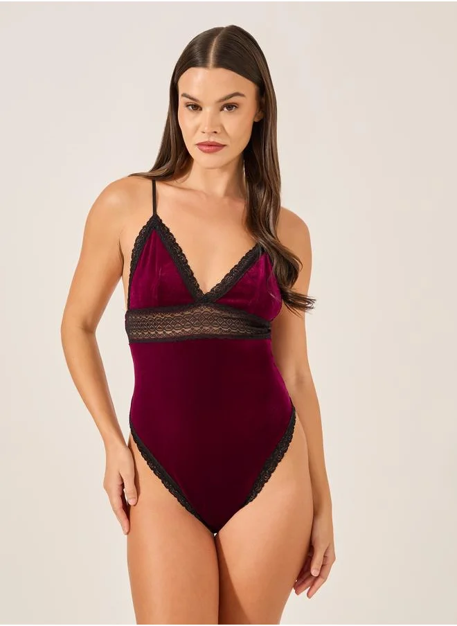 Styli Styli Lace Insert Velvet Bodysuit