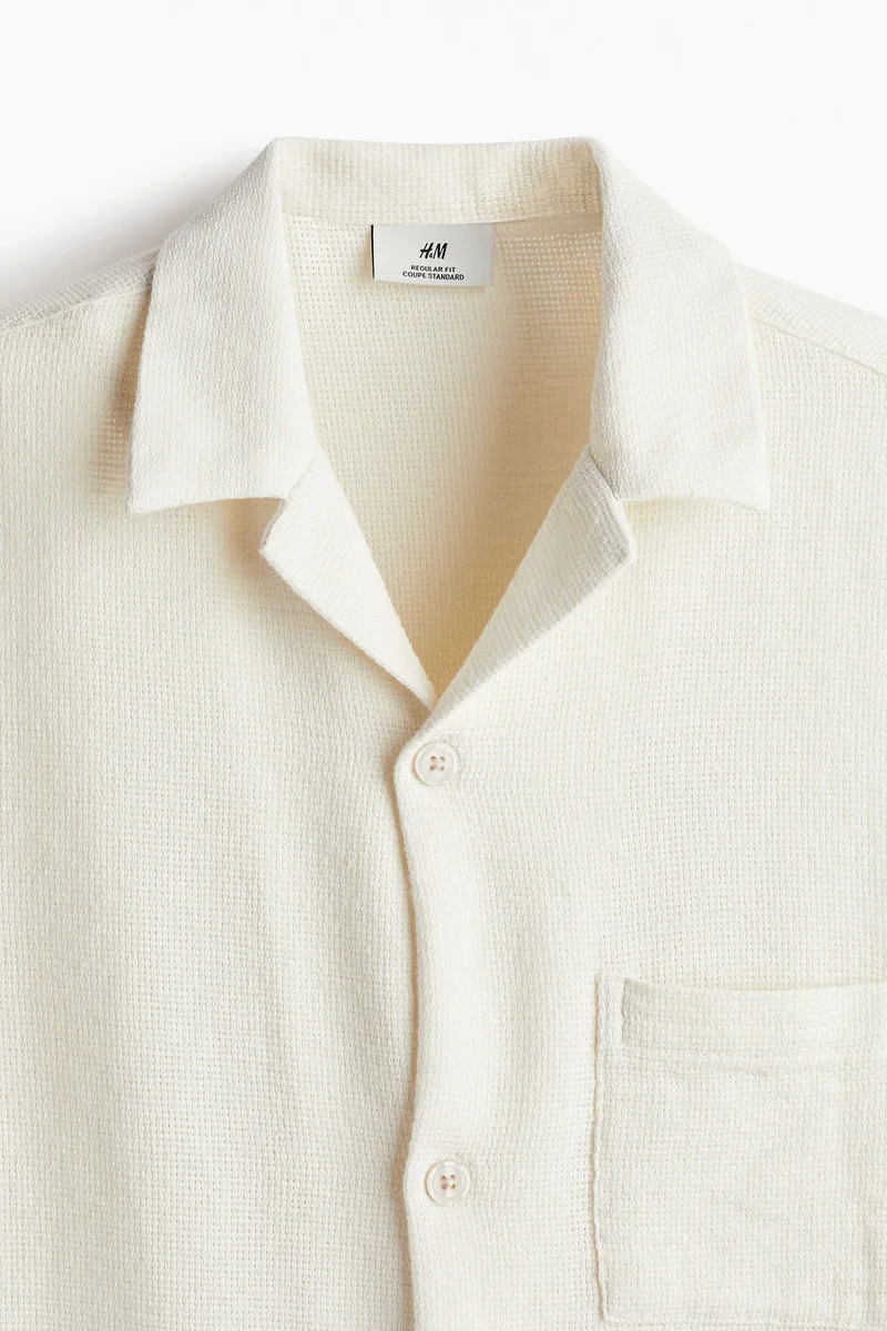 H&M Regular Fit Textured resort shirt