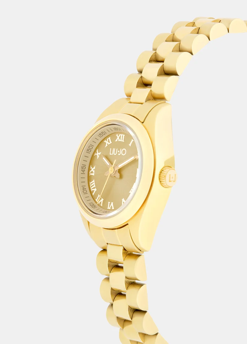 ليو جو ساعة فولاذية