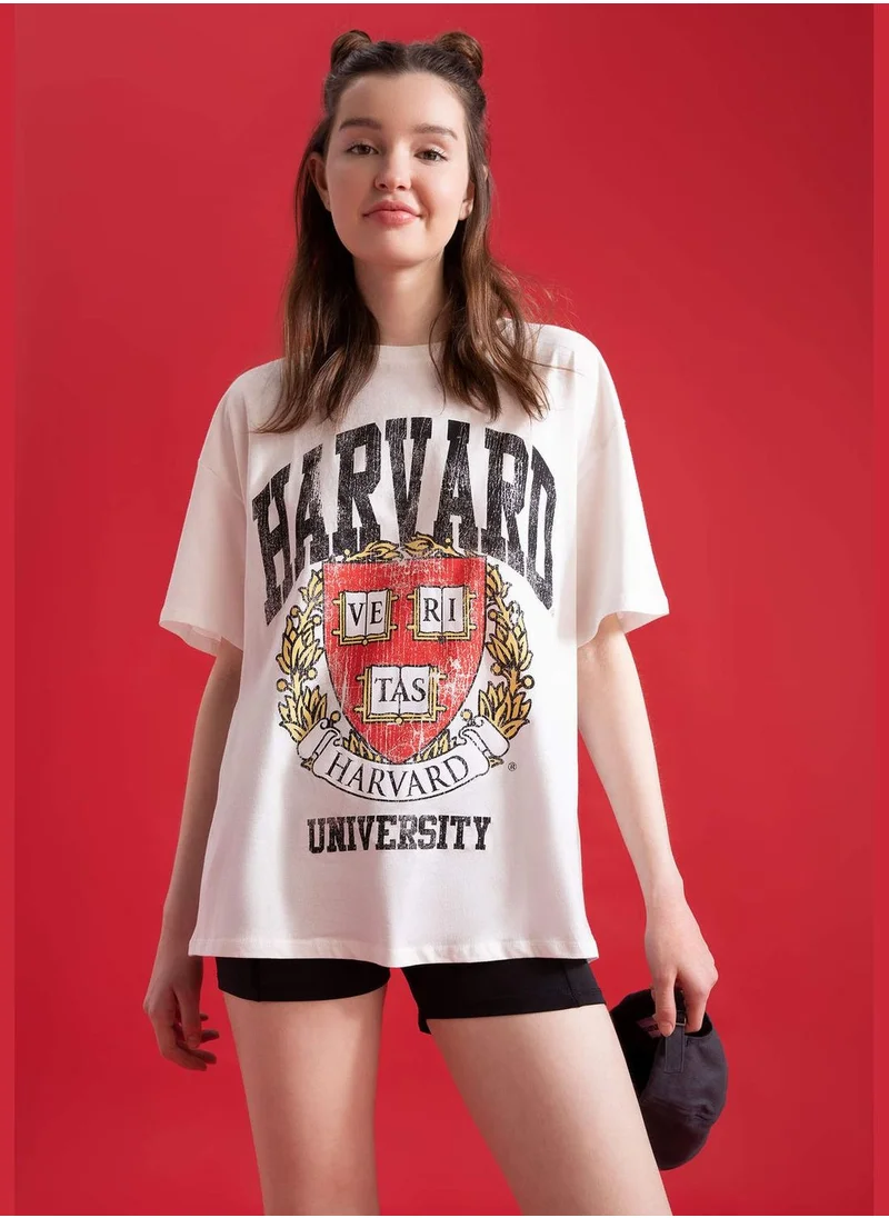 ديفاكتو Oversized Short Sleeve Harvard University Printed T-Shirt