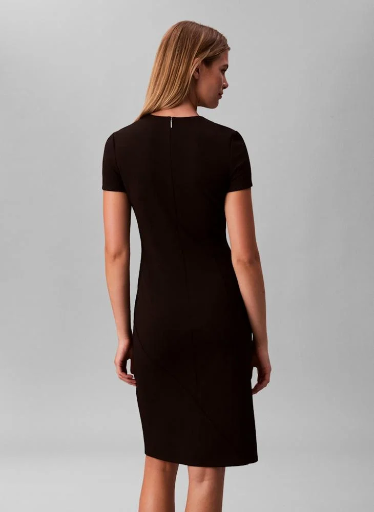 كالفن كلاين Ruched Detailed Short Sleeve Crew Neck Midi Dress