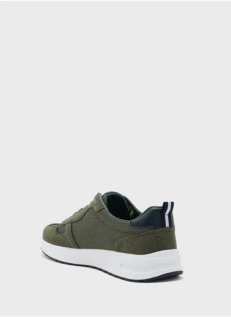 Robert Wood Casual Mesh Sneakers