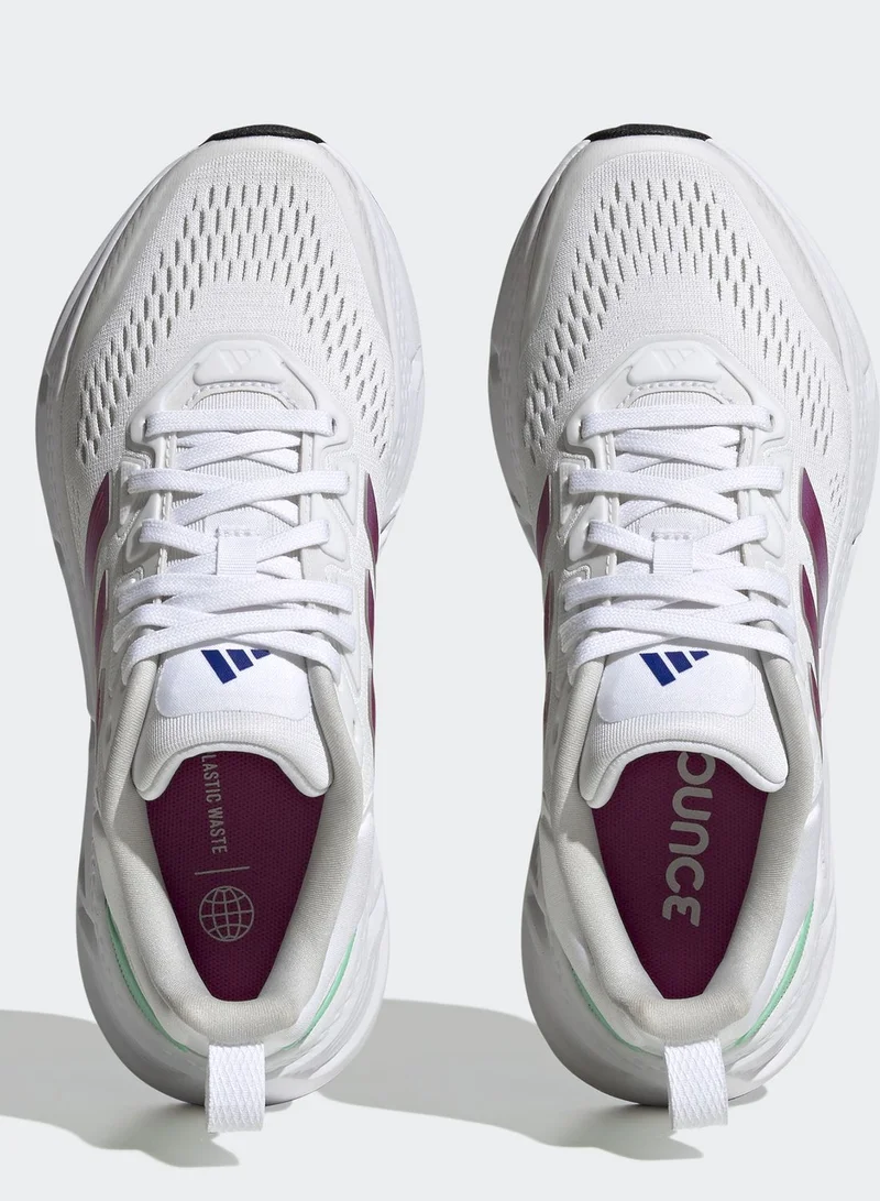 adidas حذاء رياضي كويستار
