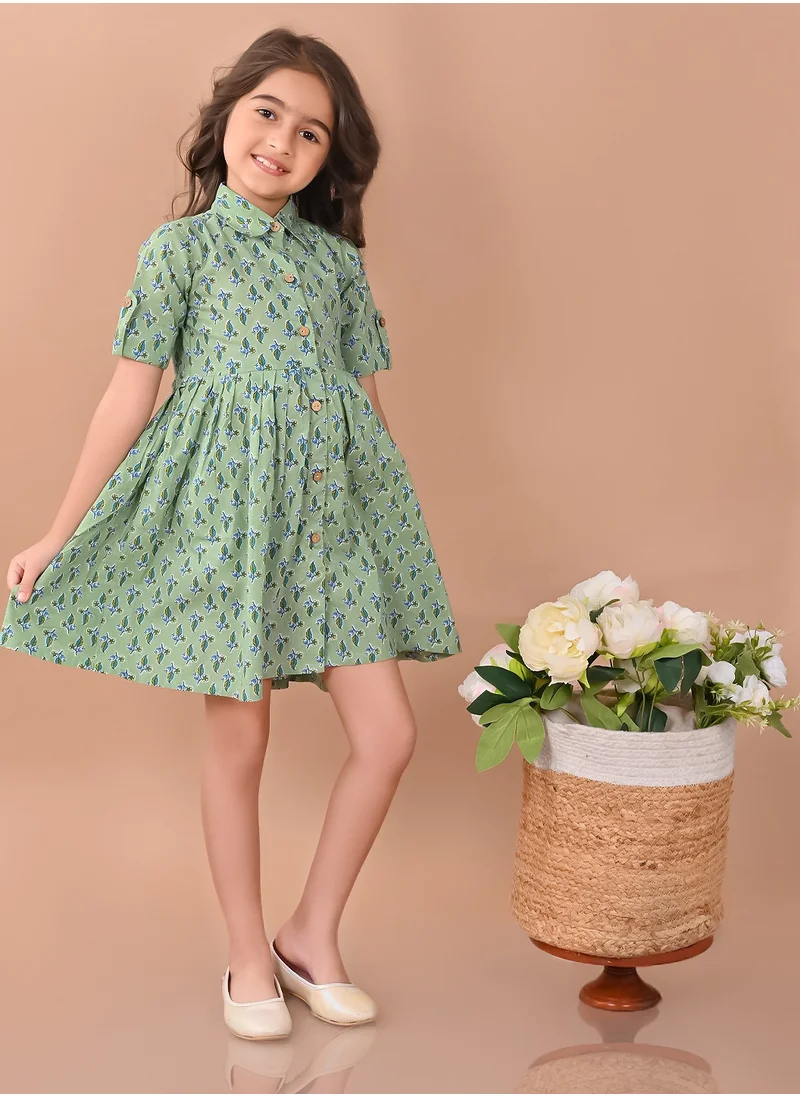 ليلك Green Dresses Straight Fit made from Cotton featuring Self Design design and Round Neck neckline