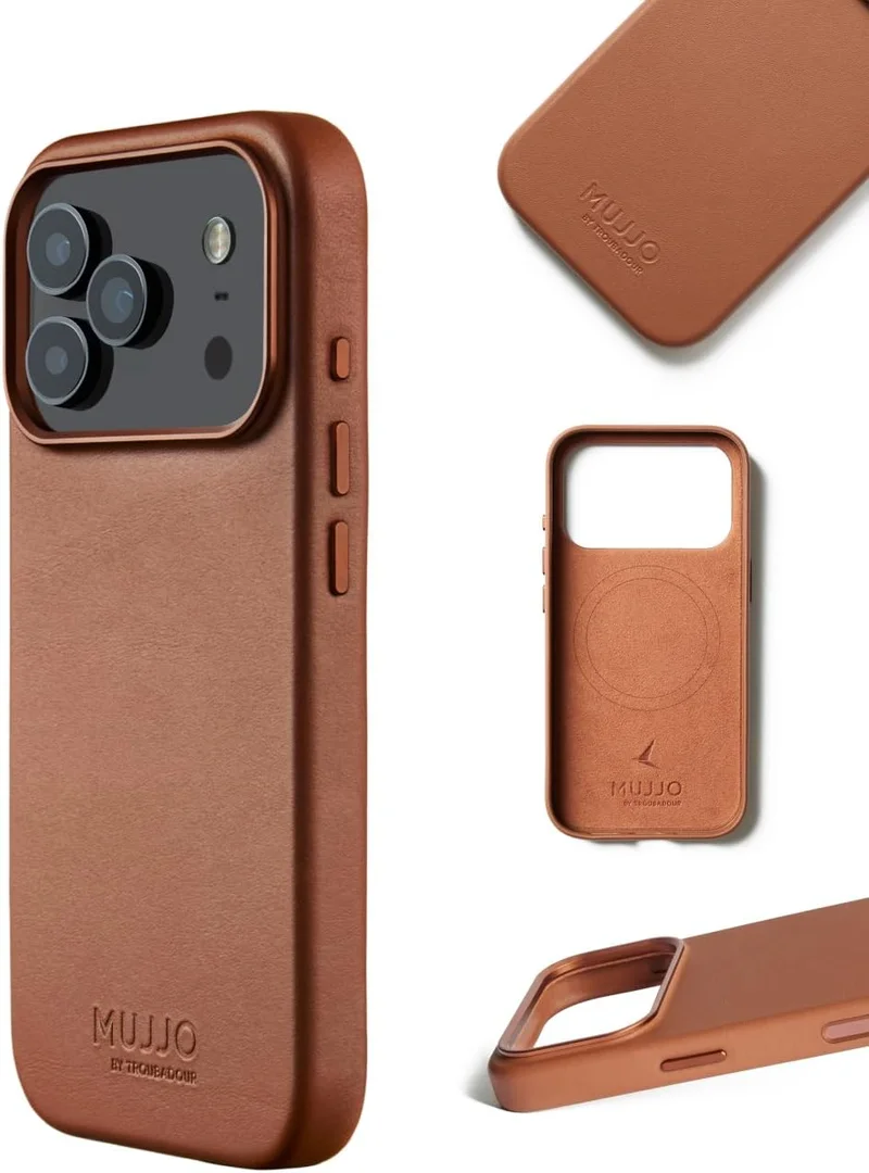 موجو جراب جلدي لجهاز iPhone 17 Pro - بني فاتح مع Magsafe. مصنوع من جلد فاخر، يجمع هذا الجراب الفاخر بين الأناقة والمتانة، مما يوفر مظهرًا أنيقًا ومتطورًا مع حماية فائقة.
