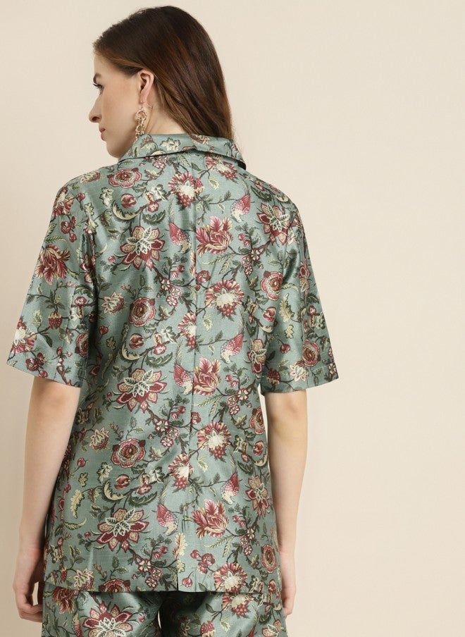 SASSAFRAS Olive Green Floral Printed Blazer for Women - Image 4