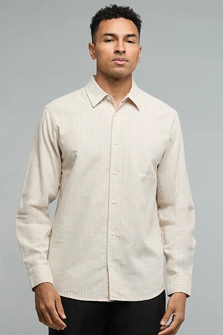 R&B Striped Shirt with Classic Collar and Long Sleeves