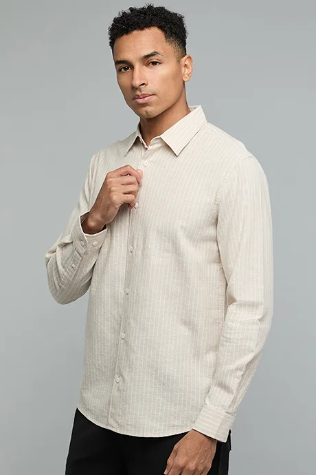R&B Striped Shirt with Classic Collar and Long Sleeves