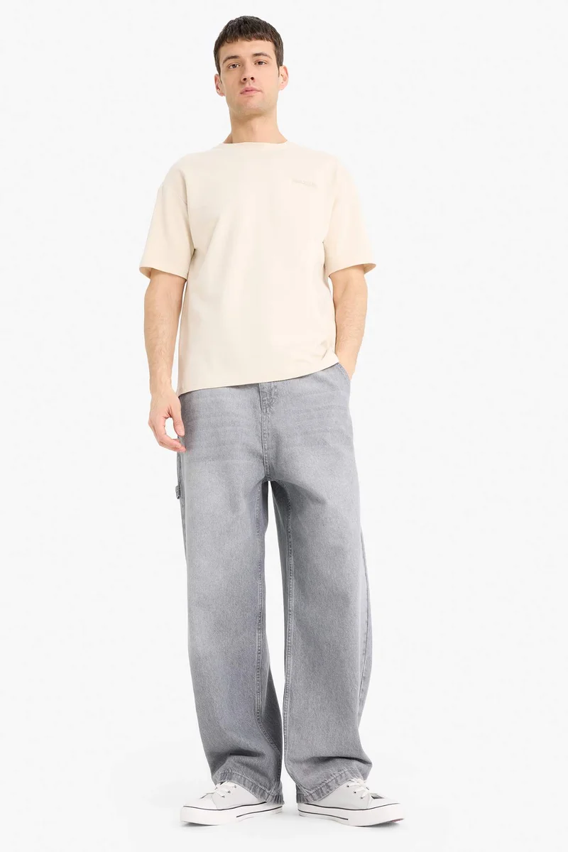 ديفاكتو Boxy Fit Crew Neck Printed Thin Sweatshirt Fabric Short Sleeve T-Shirt