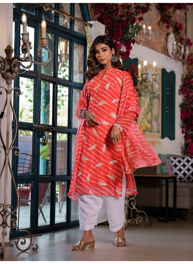 AKS AKS Couture Floral Embroidered Regular Gotta Patti Straight Kurta With Palazzos & Dupatta  - Image 4