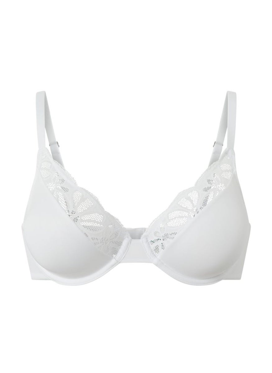 Women Non Padded Textured Bra, White - pzsku/Z32B0CE981B76D1C82B3AZ/45/_/1737900770/c5cce0df-87b6-42e6-bc3e-d97122055b48