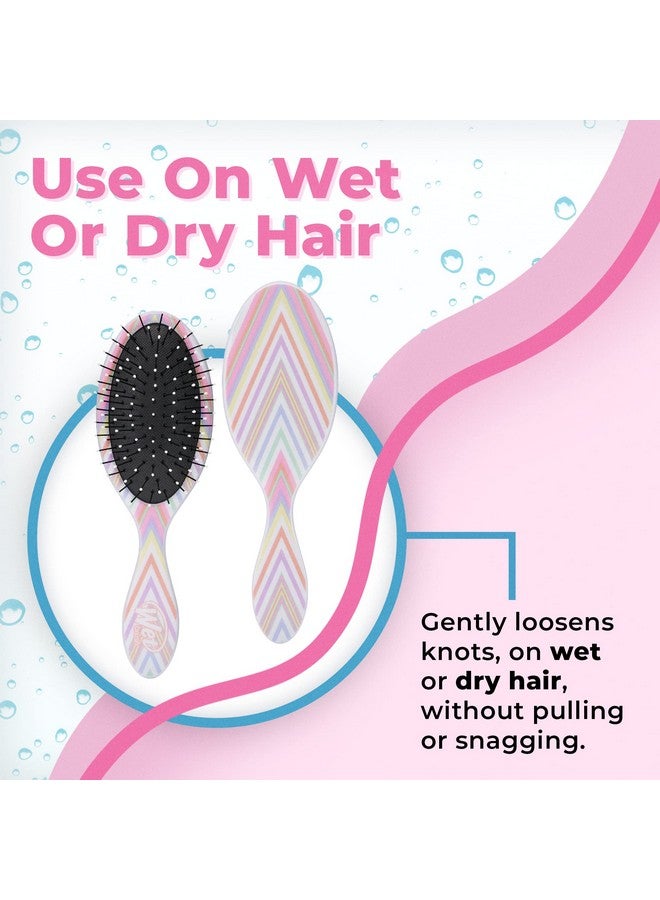 Wet Brush Hair Brush Kids Detangler - Detangling Knots, Snag-Free, Anti-Static Brush, Intelliflex Bristles, No pain, Split-Ends & Hair Breakage, Chevron Print, Easy Hold, Child-Friendly Size - Image 4