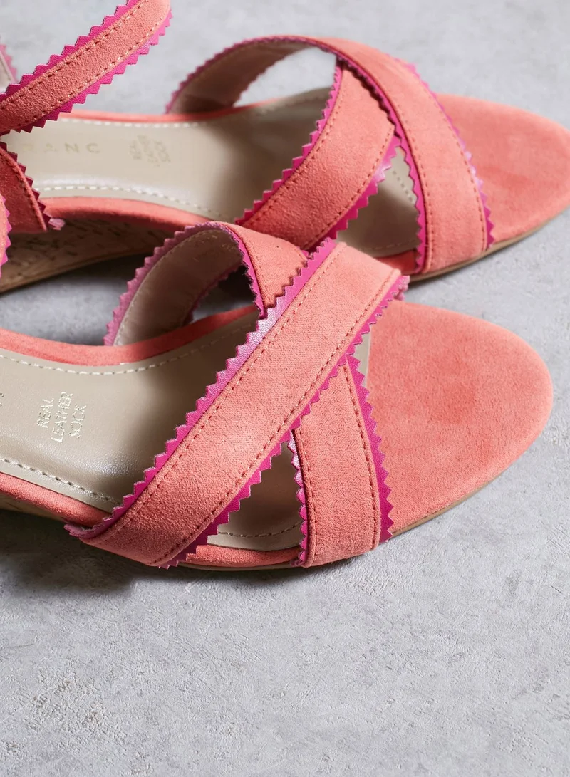 DOROTHY PERKINS Zig Zag Edged Cross Strap Wedges