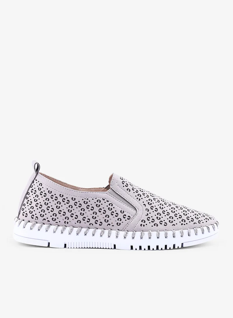 Cuple Laser-Cut Comfort Loafers