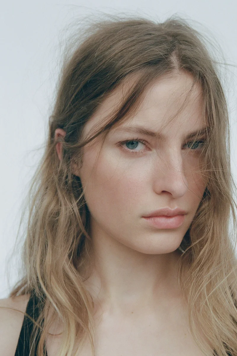 H&M Wide Ultra High Jeans