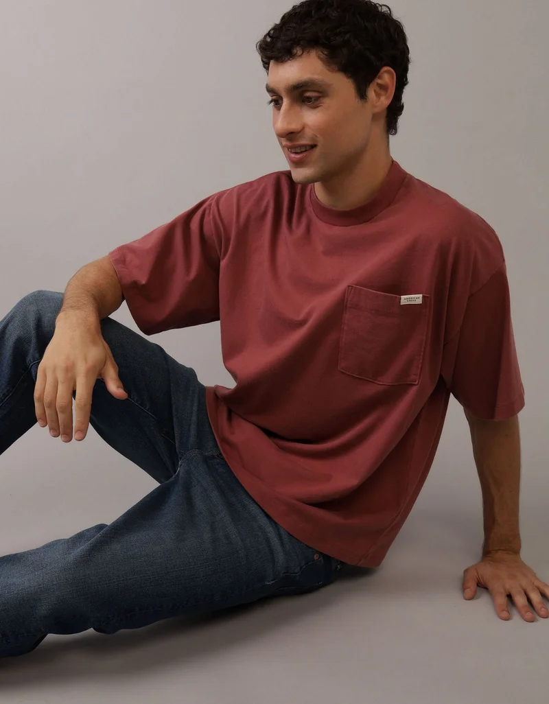 امريكان ايجل تي-شيرت بجيب وبقصّة فضفاضة من نسيج سميك