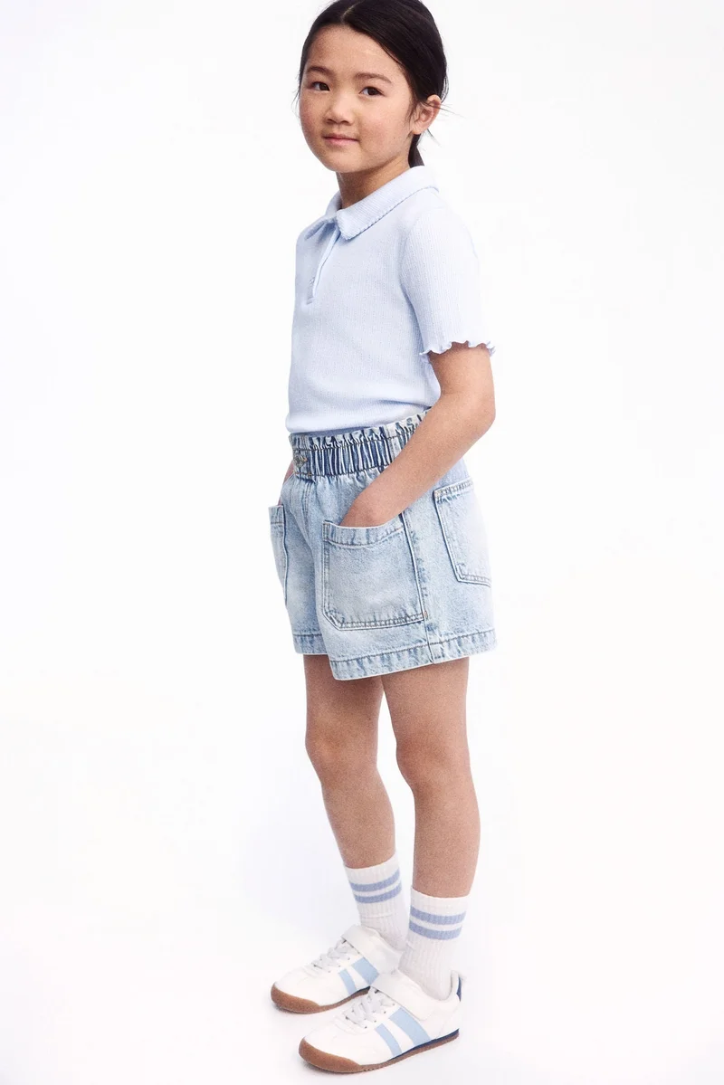H&M Loose Fit Denim shorts